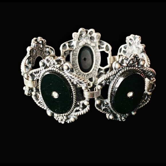 Vintage Banana Bob black glass cameo style ox silver bracelet 7.5” L - Picture 10 of 11
